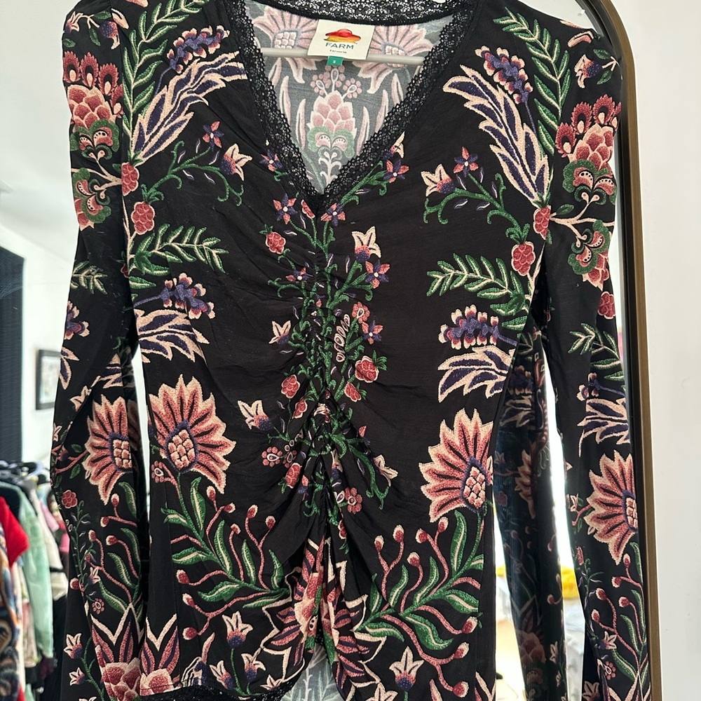 Farm Rio Ruched Long Sleeve Top